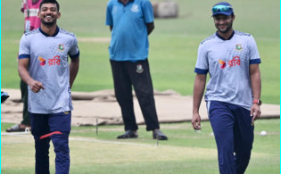 টেস্ট সিরিজ বাঁচাতে আগামীকাল মাঠে নামছে বাংলাদেশ, দেখে নিন টাইগারদের চূড়ান্ত একাদশ