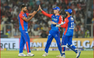 আইপিএলে হাইভোল্টেজ ম্যাচ সহ আজ টিভিতে যা দেখবেন