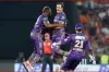 ফাইনালের মিশনে কলকাতার বিপক্ষে চরম ব্যাটিং বিপর্যয়ে হায়দ্রাবাদ