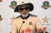 হাথুরু সিংহের বিদায়ে বাধা হয়ে আছেন একজন পরিচালক, জানা গেল নাম