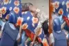 ভ্যানে লাশের স্তূপ : সেই ভাইরাল ভিডিও দেখে নিজের ছেলেকে যেভাবে চিনে ফেললেন মা
