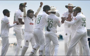 দুই অঙ্কের রানও করতে পারলেন না, বাংলাদেশ সিরিজের স্কোয়াডে জায়গা অনিশ্চিত
