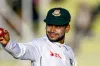 সবাইকে কান্নায় ভাসিয়ে হঠাৎ কেন এমন সিদ্ধান্ত নিলেন মেহেদি হাসান মিরাজ
