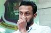 যে কারণে হঠাৎ অবসরের ঘোষণা দিলেন সাকিব আল হাসান
