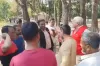 মুক্তিযোদ্ধার গলায় জুতার মালা,দেশ জুড়ে সমালোচনার ঝড়......