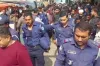থমথমে পরিস্থিতি : পুলিশের সঙ্গে সং ঘ র্ষ, আহত ৪ জন