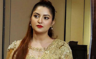 নায়িকা পরীমণির বিরুদ্ধে গ্রেফতারি পরোয়ানা : আদালতের নির্দেশ