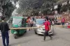 রাজধানীতে সড়ক অবরোধ