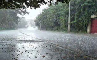 আজকে সারাদেশে যে সকল জেলায় বজ্রসহ বৃষ্টির আভাস
