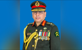 হঠাৎ যেখানে গেলেন সেনাপ্রধান