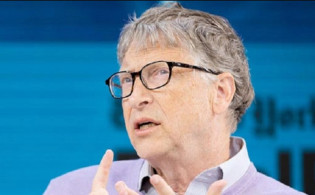 সফল হওয়ার জন্য বিল গেটসের সেরা ৪ উপদেশ