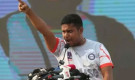আ.লীগকে সুবিধা দেওয়ায় ইউনূস সরকারকে একহাত নিলেন হাসনাত