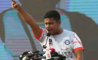 আ.লীগকে সুবিধা দেওয়ায় ইউনূস সরকারকে একহাত নিলেন হাসনাত