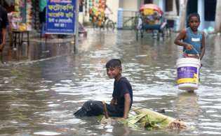 ৪ জেলায় বন্যার শঙ্কা, কৃষকদের জন্য জরুরি নির্দেশনা