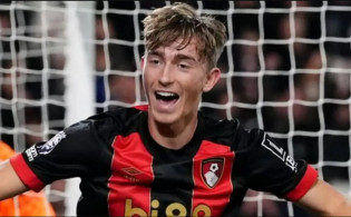 দীন হুইসেনকে নিয়ে চেলসি ও রিয়াল মাদ্রিদ লড়াই : শেষ হাসি হাসছে কোন দল