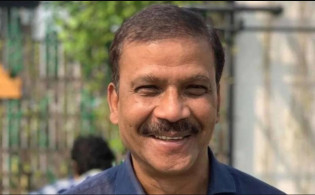 যে কারনে ‘আলহামদুলিল্লাহ’ বললেন উপদেষ্টা ড. আসিফ নজরুল