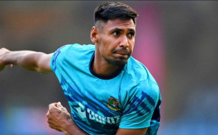 ৬ নয় ফ্র্যাঞ্চাইজি চাইলে ৯ কোটিতে বিক্রি হতেন মুস্তাফিজ, জানুন আইপিএলের গোপন নিয়ম