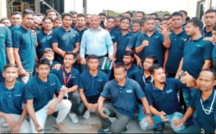 আজ নির্ধারিত হচ্ছে ১২ লাখ প্রবাসী শ্রমিকের ভাগ্য
