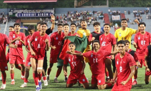 ২-১ গোলে জিতে ফাইনালে বাংলাদেশ