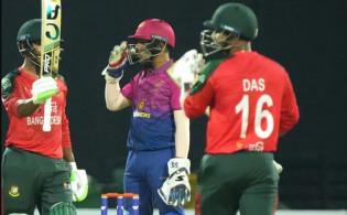 ঝড়ো ব্যাটিংয়ে রানের পাহাড় গড়লো বাংলাদেশ