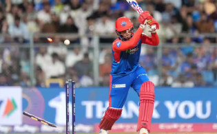 আইপিএলে দিল্লি ক্যাপিটালসের মতো এমন পরিণতি হয়নি আর কারোরই