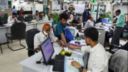 সর্বোচ্চ এবং সর্বনিম্ন যত টাকা বেতন বাড়লো সরকারি চাকরিজীবীদের