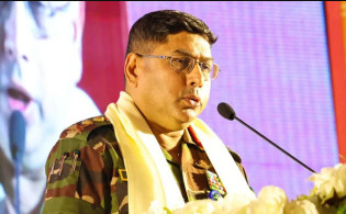 হঠাৎ যে ঘোষণা দিলেন সেনাপ্রধান, ওয়াকার উজ-জামান