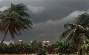 রাতের মধ্যে ঢাকাসহ ১০ অঞ্চলে ঝড়ের আশঙ্কা