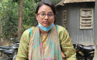 হিন্দু যুবকের বাড়িতে মুসলিম নারীর অবস্থান, এলাকায় ব্যাপক.,,