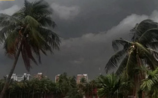 ঢাকাসহ দেশের ১৭টি অঞ্চলে ঝড়ের সম্ভাবনা