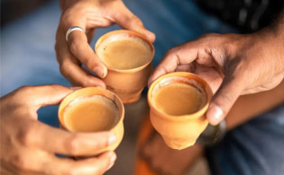 চা খাওয়া কি স্বাস্থ্যকর, জেনেনিন আসল রহস্য