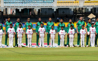 সিরিজ নির্ধারণী ম্যাচে এক পরিবর্তন নিয়ে ফিল্ডিংয়ে বাংলাদেশ, দেখেনিন একাদশ