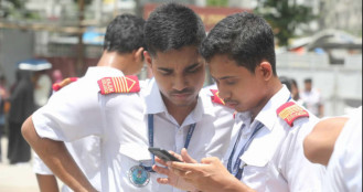 এসএসসি রেজাল্ট ২০২৫: কিভাবে সবার আগে দেখবেন আপনার ফল? জানুন নিয়ম