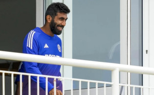 বুমরাহকে নিয়ে সিদ্ধান্ত শিগগিরই