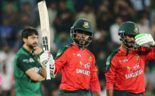 চমক দেখালো বাংলাদেশ : শীর্ষে এখন টাইগাররা