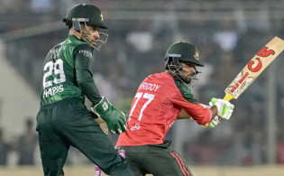 দ্বিতীয় টি-টোয়েন্টিতে পাকিস্তানের বিপক্ষে শুরুতেই উইকেট হারালো বাংলাদেশ