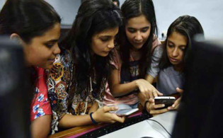 একাদশ শ্রেণিতে ভর্তি ফি নির্ধারণ: সর্বোচ্চ ৮,৫০০ টাকা, ও সর্বনিম্ন মাত্র ১,৫০০