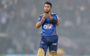 ছক্কার রেকর্ড গড়লেন সাব্বির রহমান