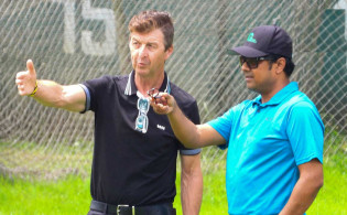 বিসিবির নতুন টার্ফ বস টনি হেমিং, গামিনির ভবিষ্যৎ অনিশ্চিত