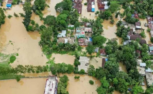 ৭২ ঘণ্টায় ভয়াবহ বন্যায় প্লাবিত হতে পারে ২০ জেলা