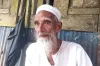 বিয়ের দাবিতে ৩৫ বছরের নারীর বাড়িতে ৭৫ বছরের বৃদ্ধের অনশন, এলাকায় তোলপাড়
