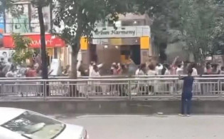 ধানমন্ডিতে আওয়ামী লীগের হঠাৎ মিছিল, ককটেল বিস্ফোরণে চাঞ্চল্য