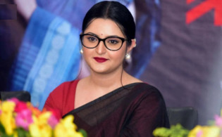 ৬ মাস আওয়ামী লীগ, ৬ মাস বিএনপি’—কার উদ্দেশ্যে পরী মণির খোঁচা