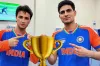 নকল ট্রফি নিয়ে বিজয় উদযাপন করে আলোচনায় গিল-অভিষেক