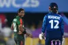 ইংল্যান্ড বিপাকে! মারুফার আগুনে বোলিংয়ে টালমাটাল বিশ্বকাপের চ্যাম্পিয়নরা