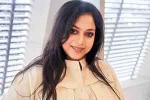 “চিত্রনায়িকা শাবনূরকে নিয়ে চাঞ্চল্যকর তথ্য ফাঁস”