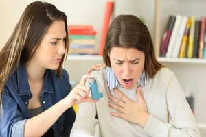 শীতে অ্যাজমা বেড়ে যাওয়ার কারণ ও করণীয়