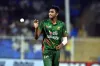 মিরপুরে জমে উঠেছে লড়াই: নাহিদ রানার দাপটে চাপে পাকিস্তান