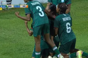 গোল, গোল, ২ গোলে শেষ হলো বাংলাদেশ বনাম ভারত ফাইনাল ম্যাচের প্রথমার্ধের খেলা