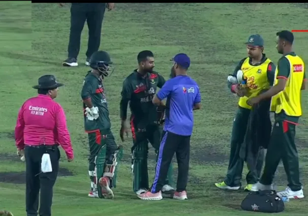 বাংলাদেশের জয়ের পথে বড় ধাক্কা, খেলাটি দেখুন এখানে LIVE